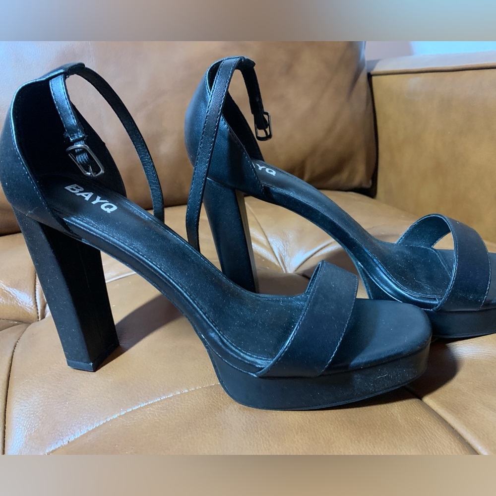 Women's Faux Leather Single Ankle Strap Chunky Block High Heel Sandals Pumps